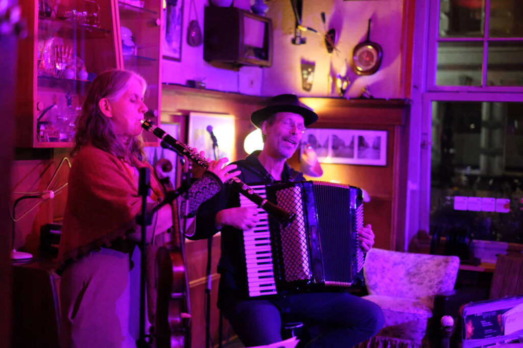 Tangoyim im Weißen Holunder, 21.11.21