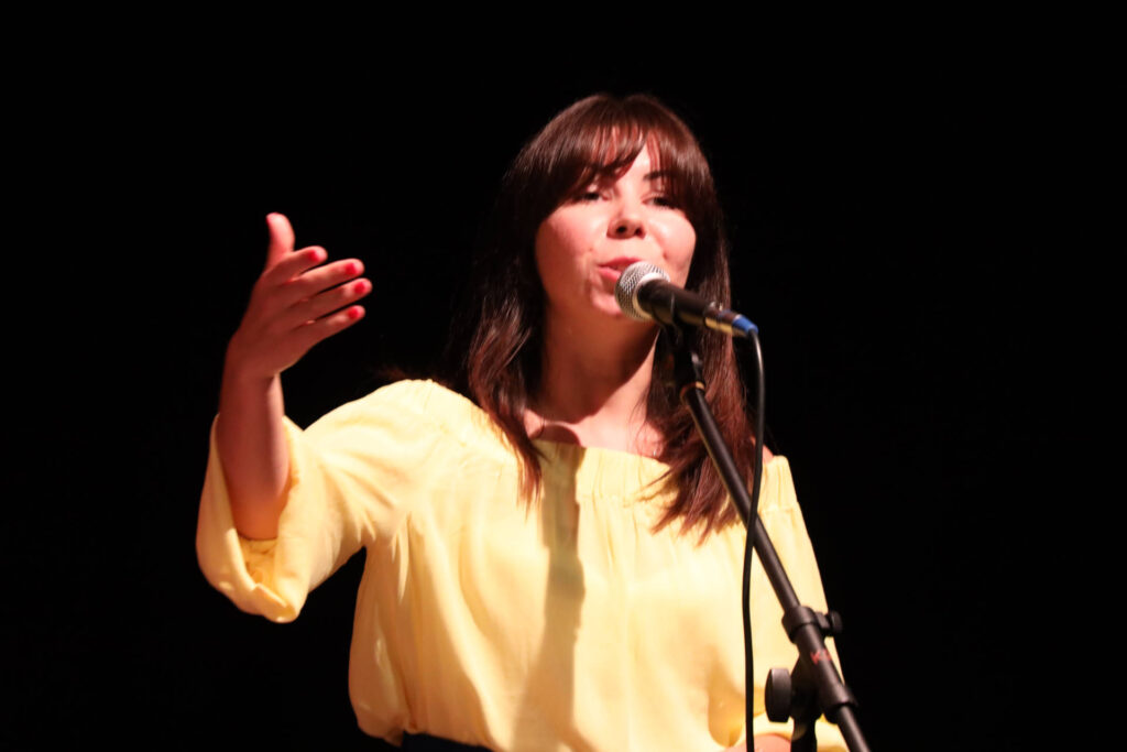 Kol Colé mit ukrainischen Gasmusikerinnen im Bochumer Kulturrat